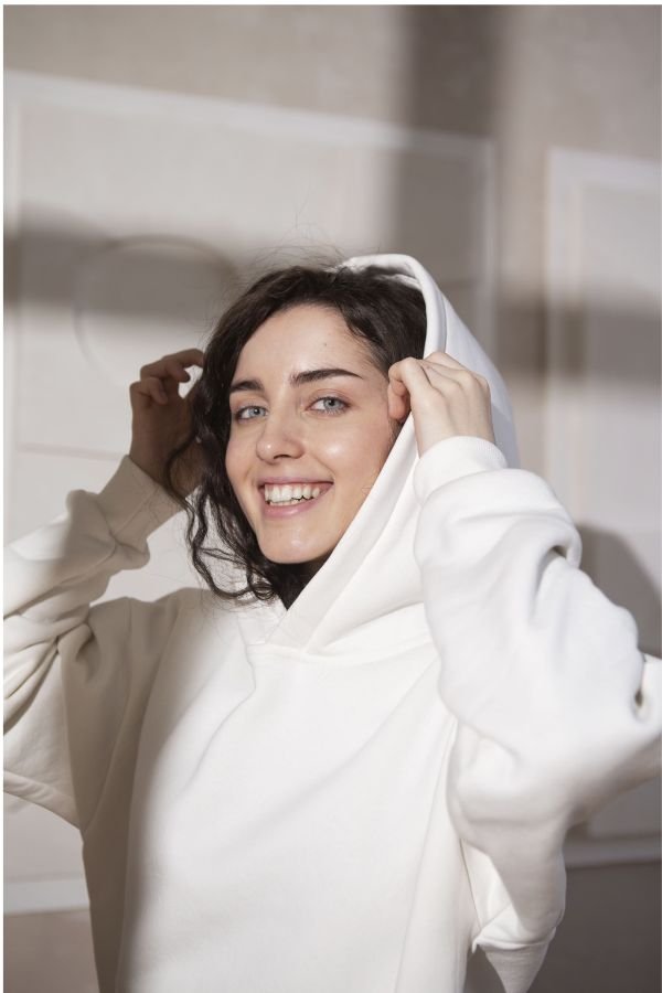 How to Style a Hoodie: Cute Winter Outfit Ideas for Women