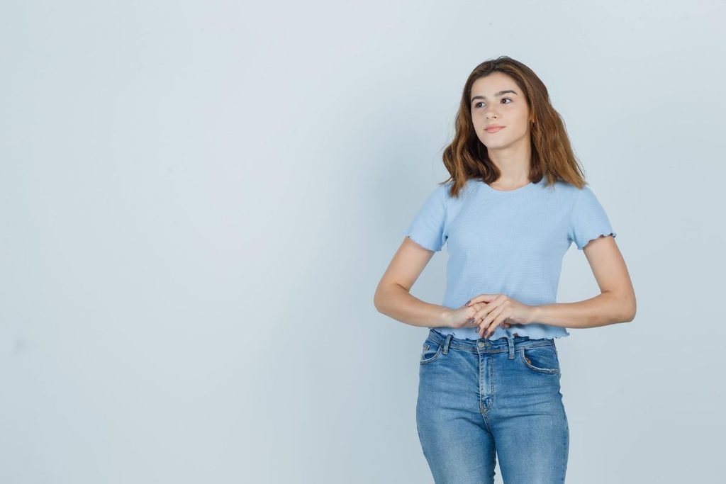 Baby Tee With Baggy Jeans