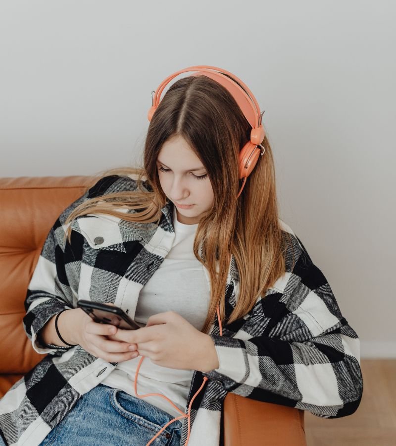 Best Winter Teen Outfit: 20 Cute, Cozy, and Stylish Ideas