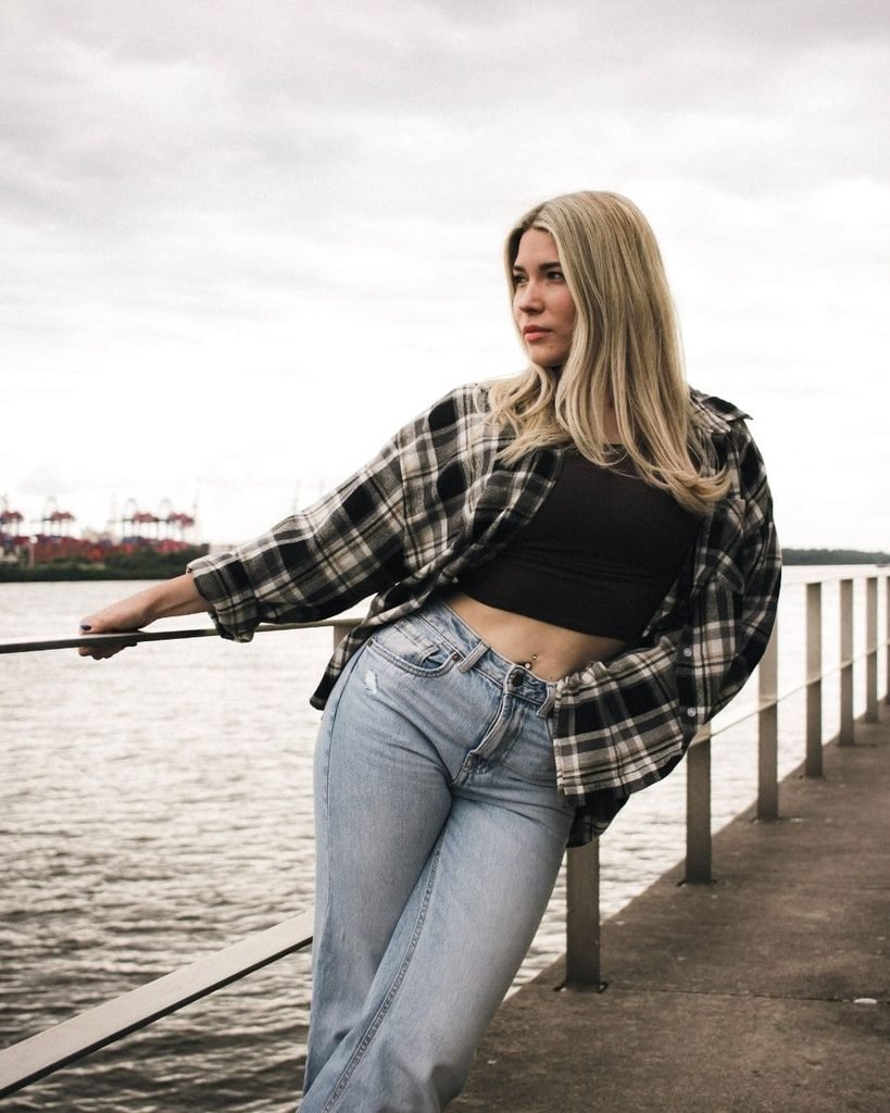 Shacket With a Tank and Wide-Leg Jeans